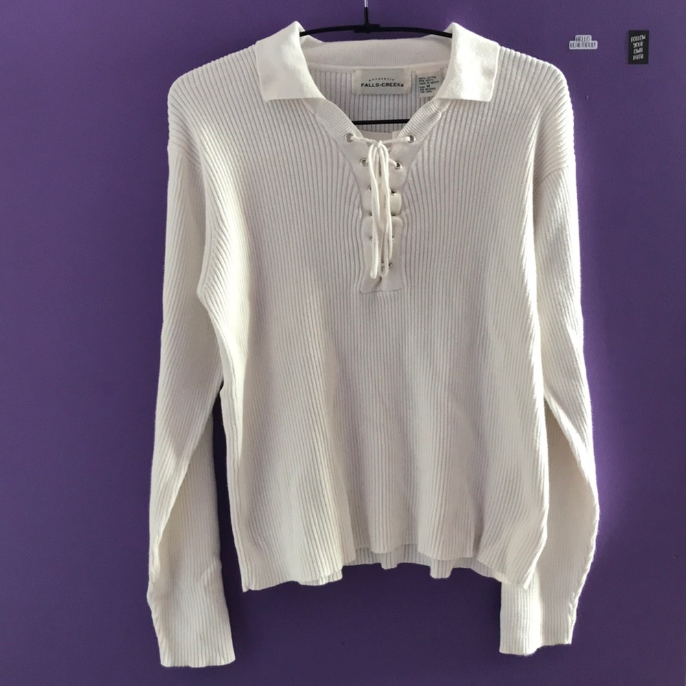 Authentic criss-cross Sweater